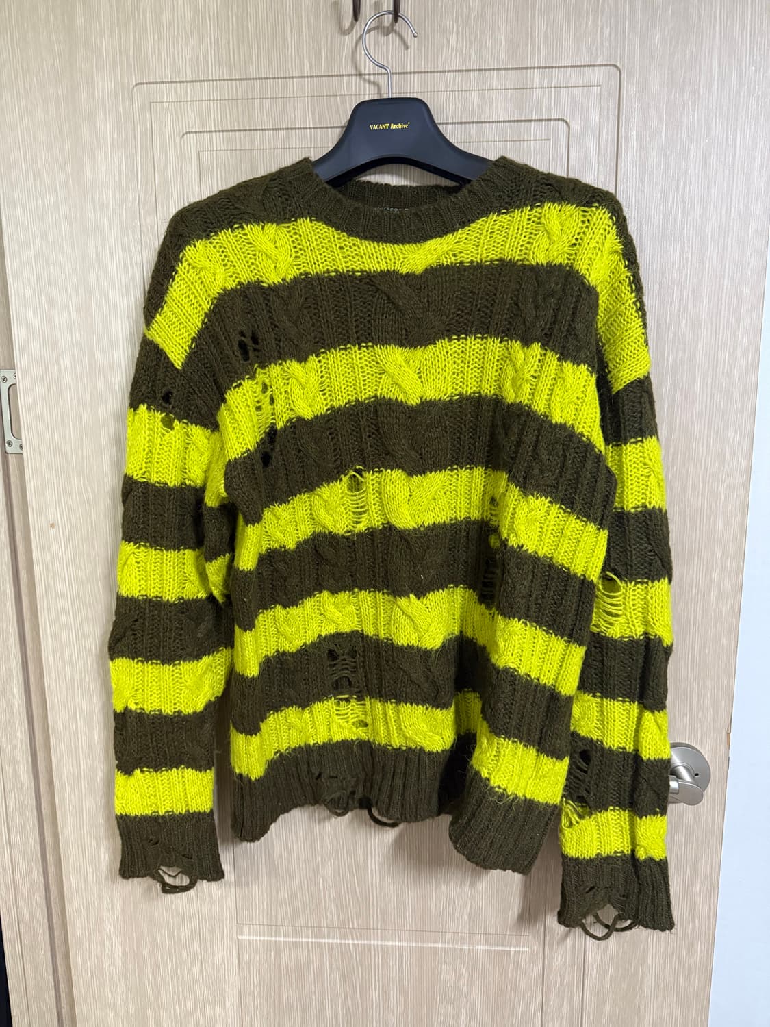 앤더슨벨 디스트로이드 니트 상품이미지1