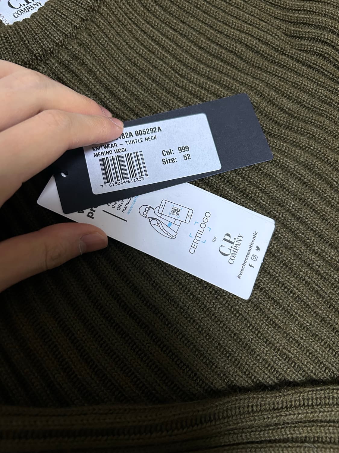 CP Company 메리노울 골지 니트 52(105) 판매합니다. 상품이미지8