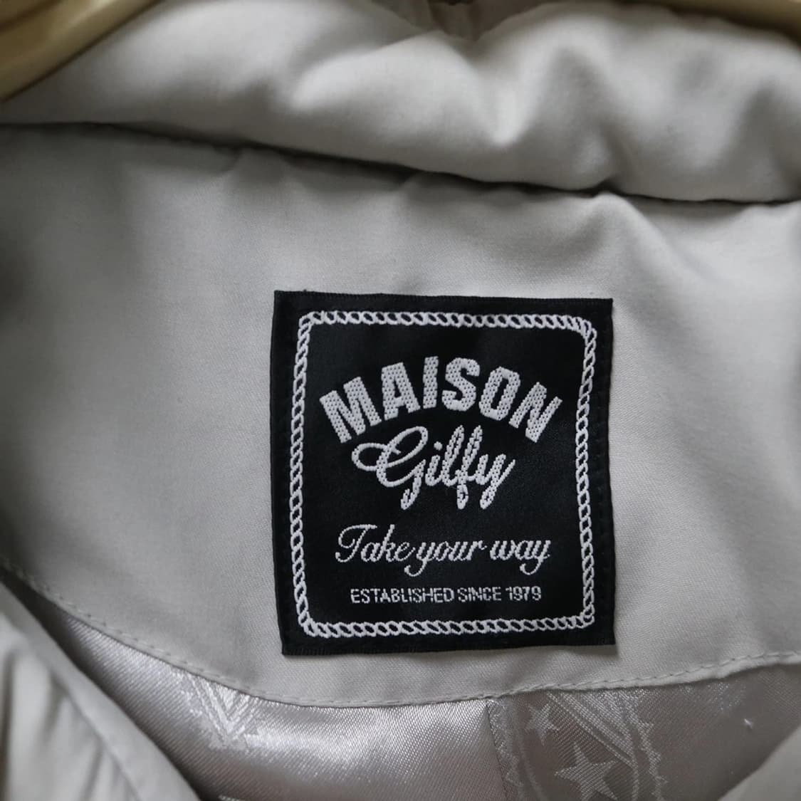 MAISON GILFY 셔링 포인트 야상 자켓 64880 상품이미지9