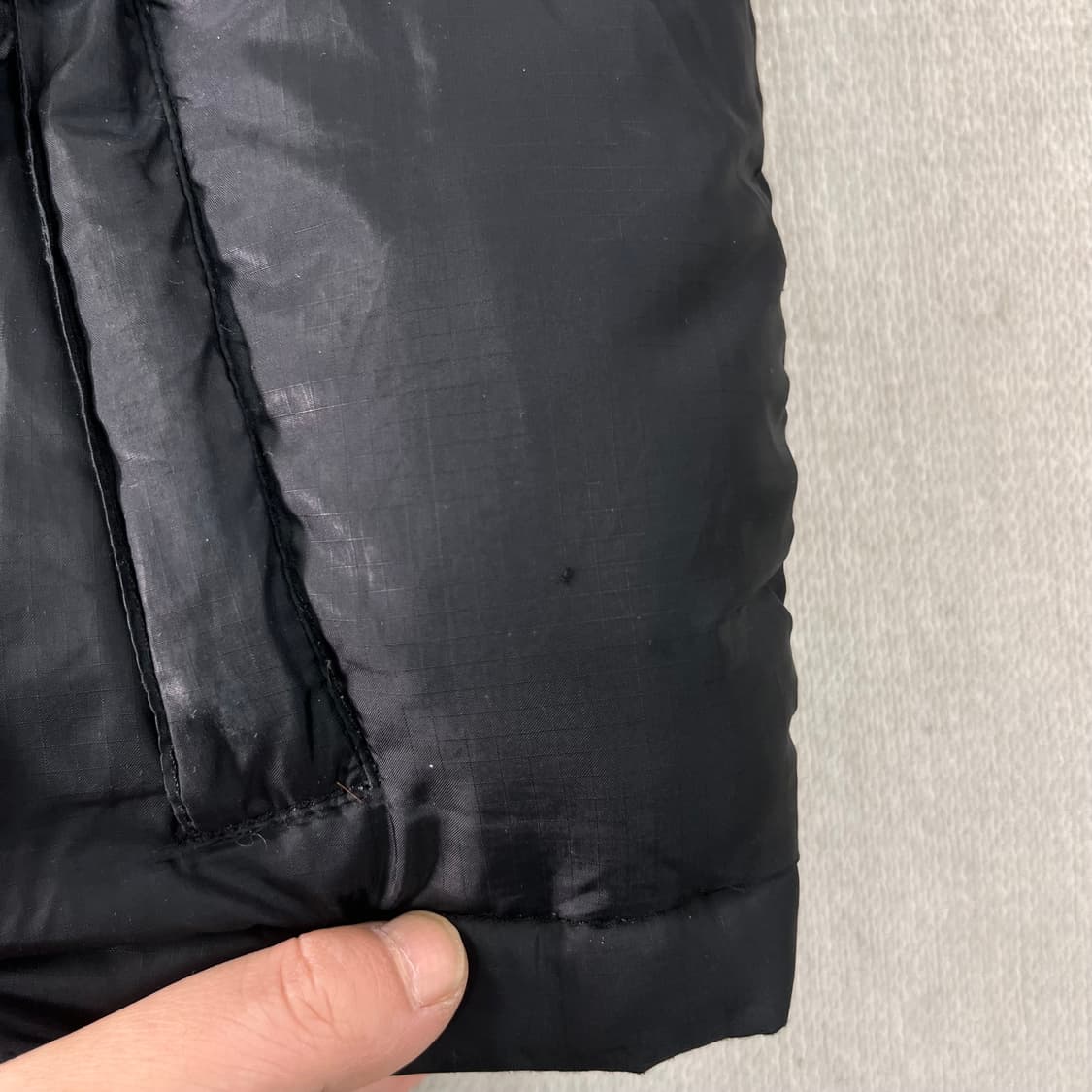 100 노스페이스 센터로고 600 경량 패딩 상품이미지7