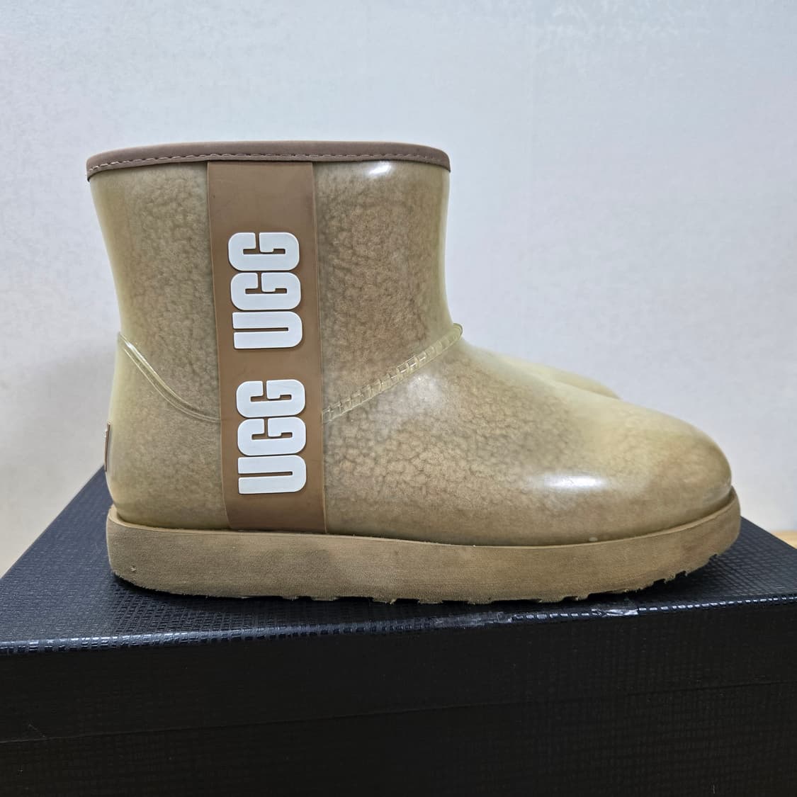 240 UGG 미국어그 클리어 미니 베이지 방수어그 상품이미지7
