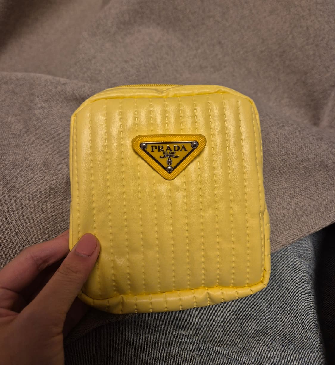 프라다 브로치 리폼 방수  파우치 상품이미지1