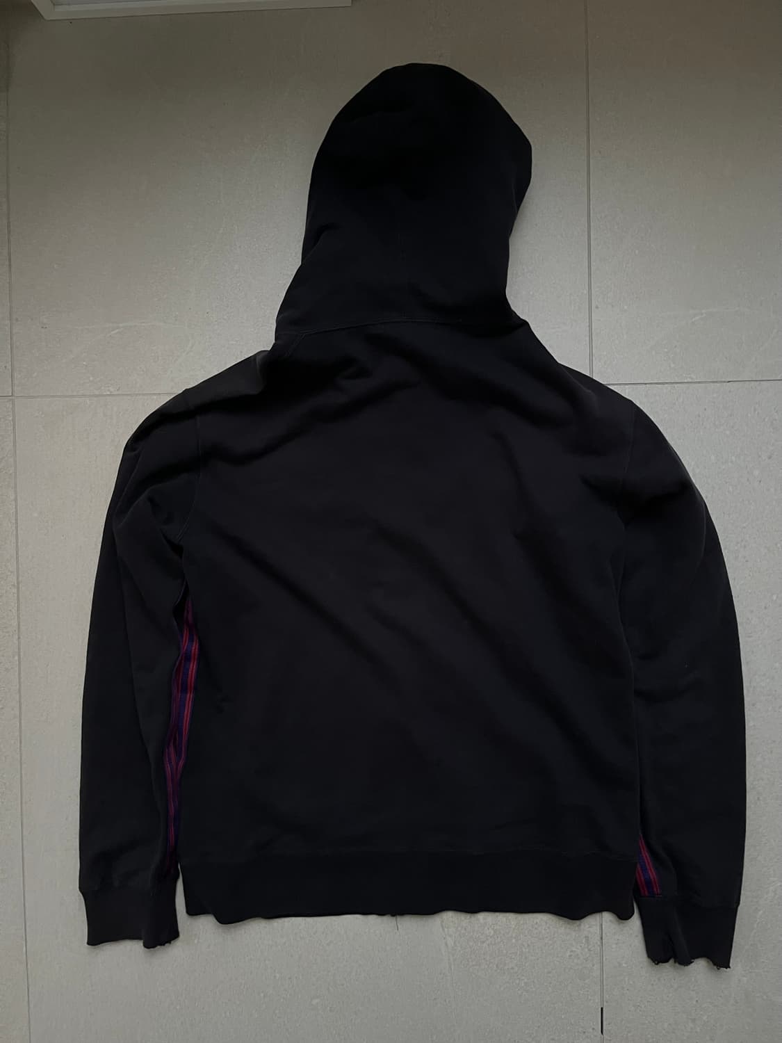 꼼데가르송 포인트 집업 상품이미지2