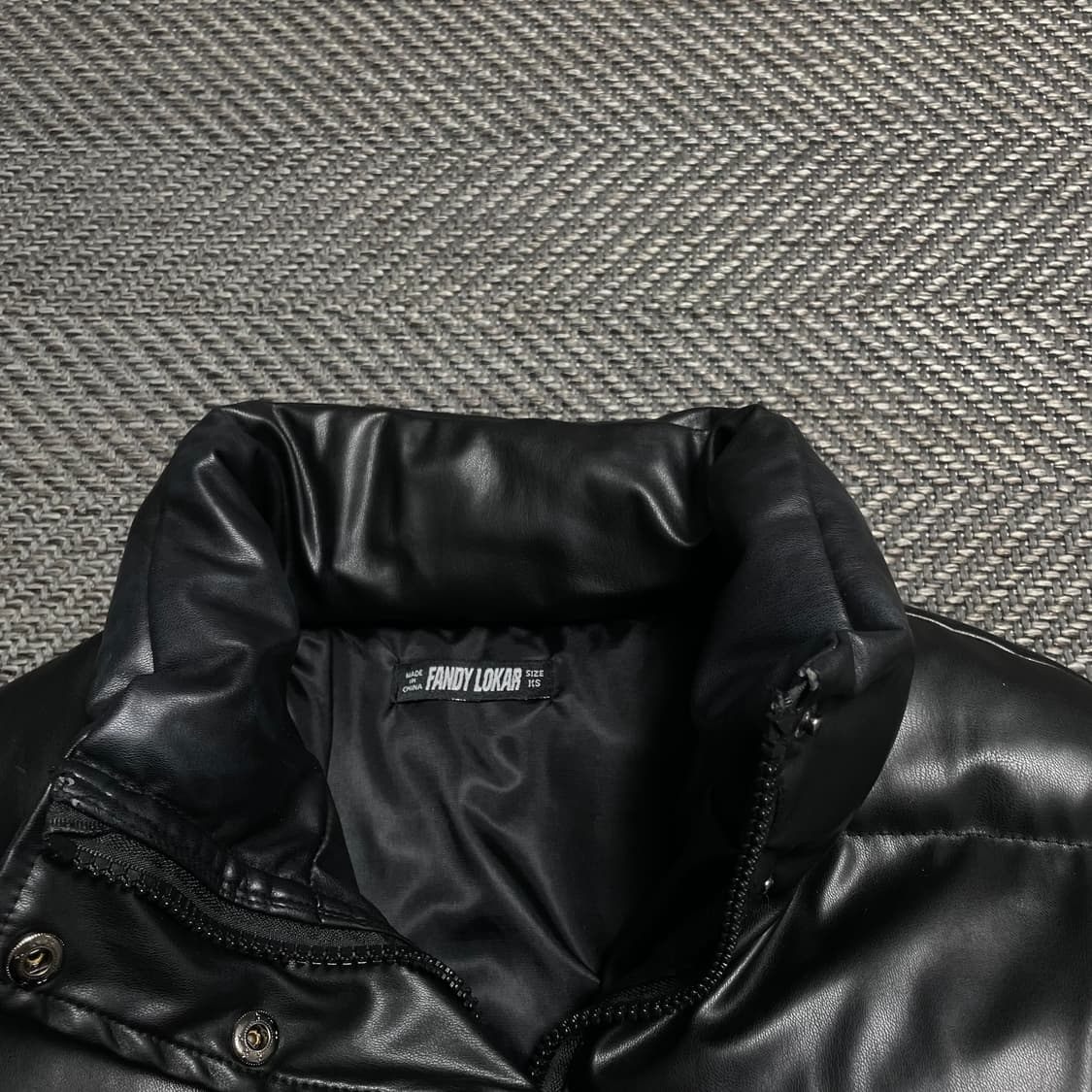 FANDY LOKAR 블랙 레더 크롭 숏패딩o 5245 상품이미지6
