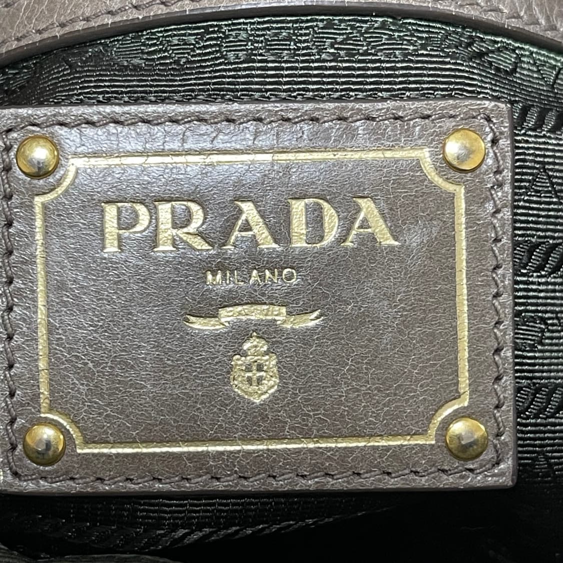 [OS] Prada 비텔로 샤인 바울레토 사첼 백 상품이미지8