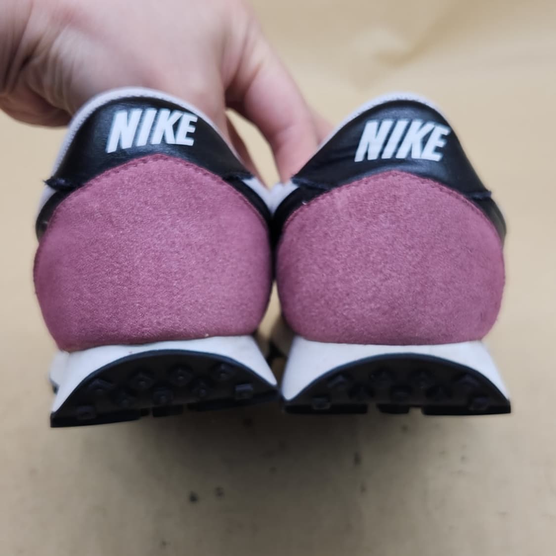 나이키 데이브레이크 여성운동화235  상품이미지4