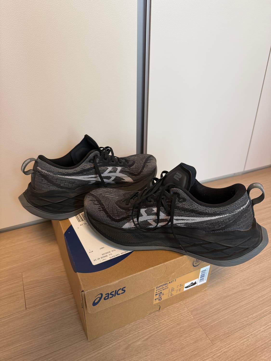 아식스 슈퍼블라스트2 블랙 265 상품이미지3