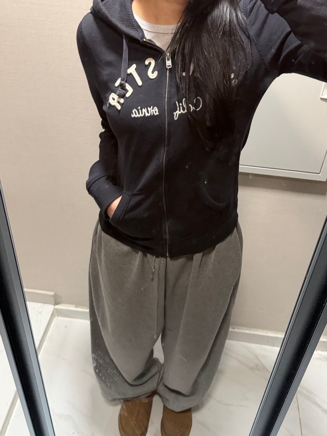 홀리스터 블랙 후드집업 m 상품이미지1