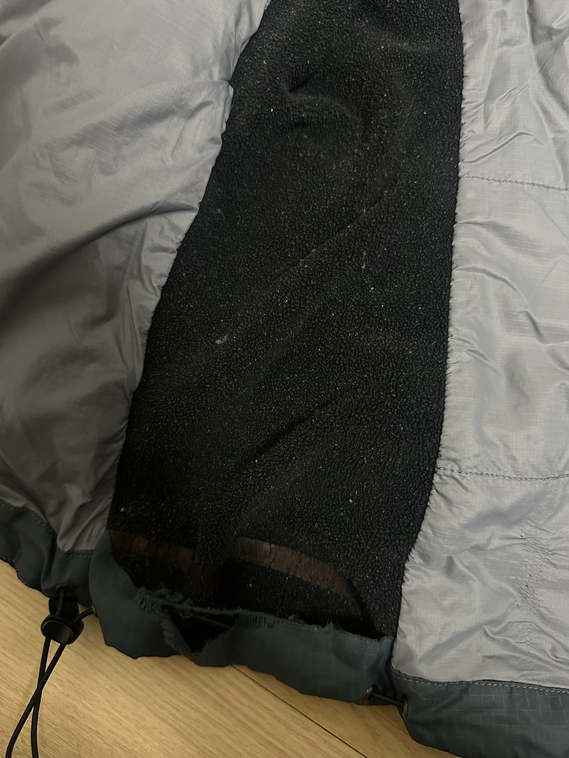 아크테릭스 유럽판 누빔 바람막이 xs 44-55 상품이미지8