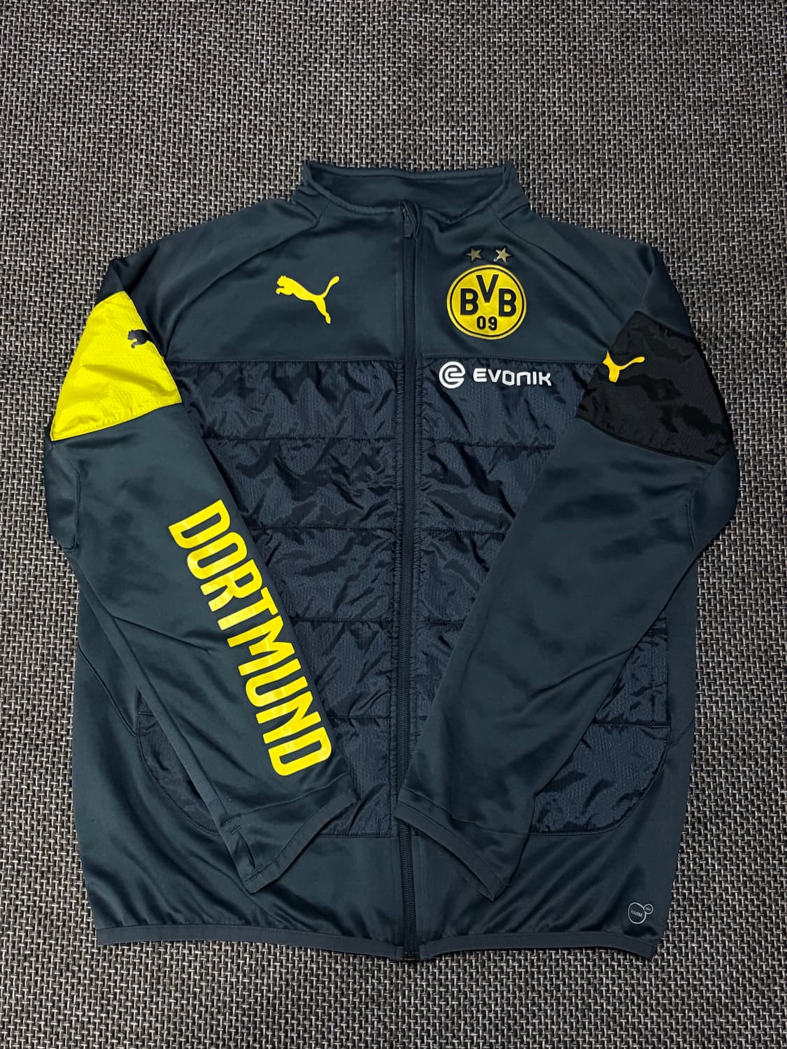 푸마 16-17 도르트문트 패디드 자켓 상품이미지2