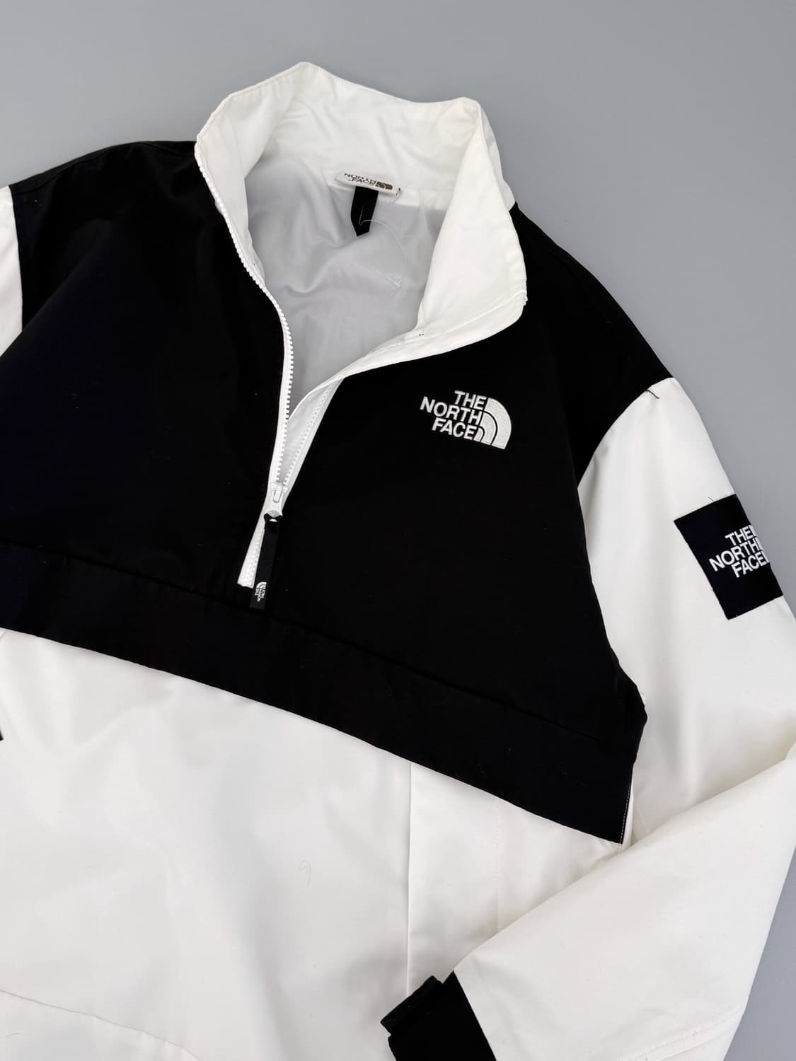 노스페이스 루즈핏 올레마 화이트 하프집 아노락 자켓 상품이미지6