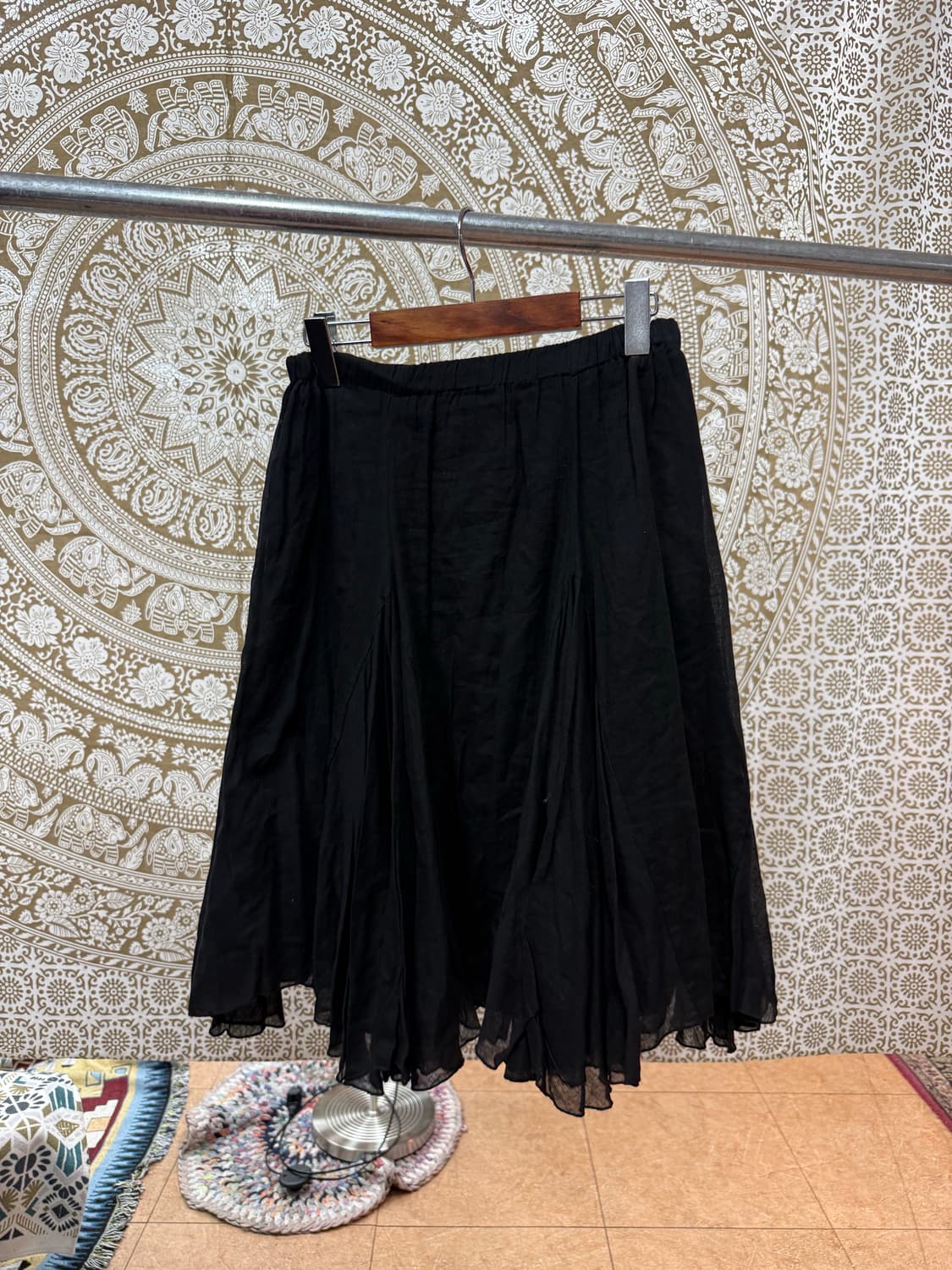 빈티지 여성 디테일 블랙 미디스커트 상품이미지3