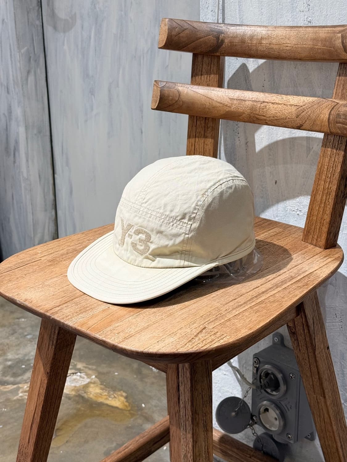 y-3 블랙 베이지 리버시블 캠프캡 상품이미지2