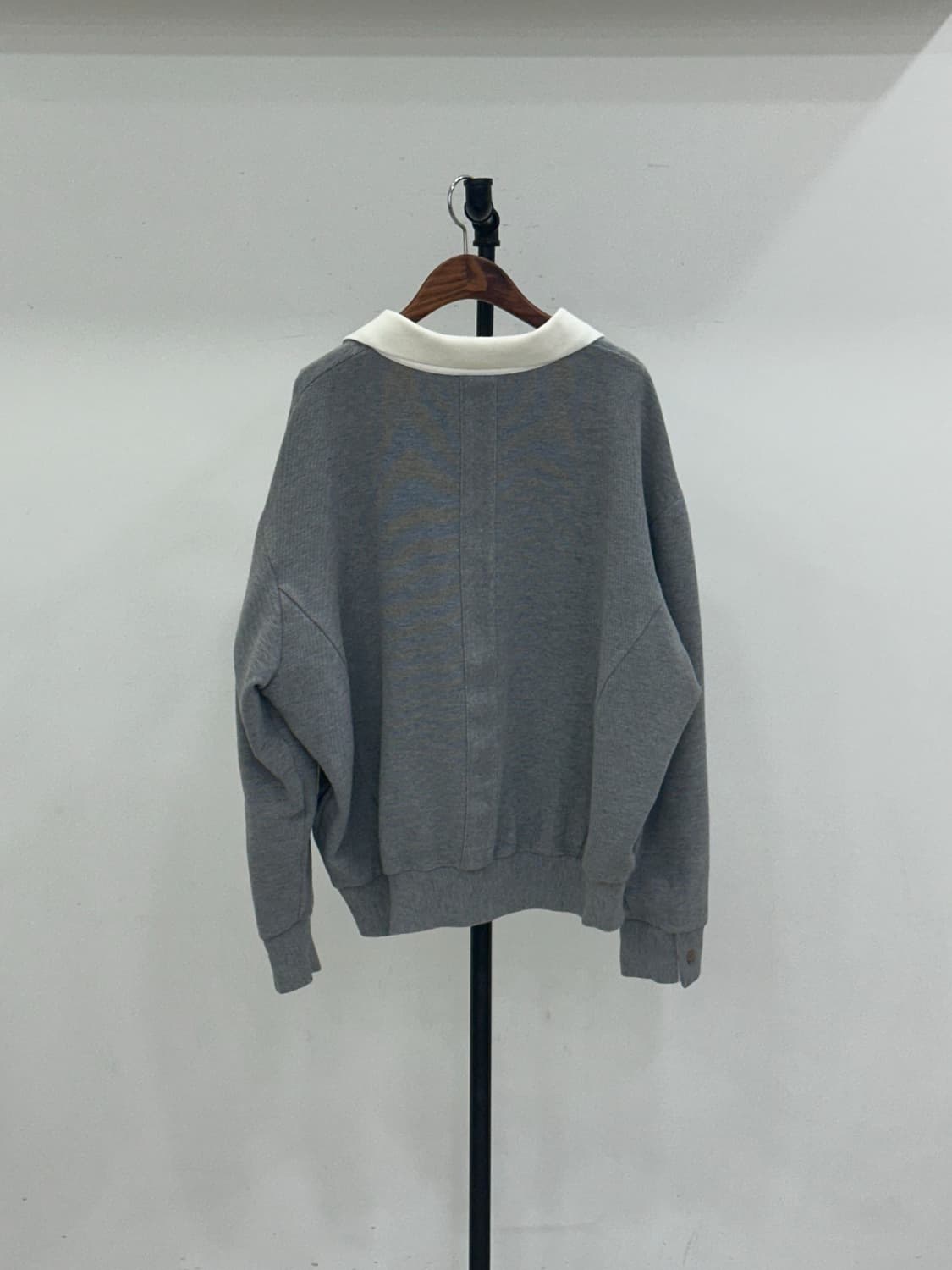 시스템 옴므 오픈 카라 니트 상품이미지7