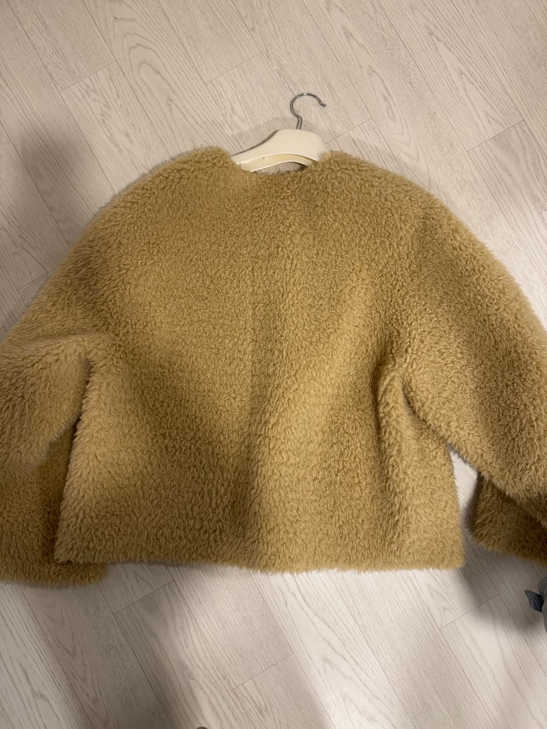 에토스 ethos 컬리 시어링 무스탕 자켓 상품이미지10