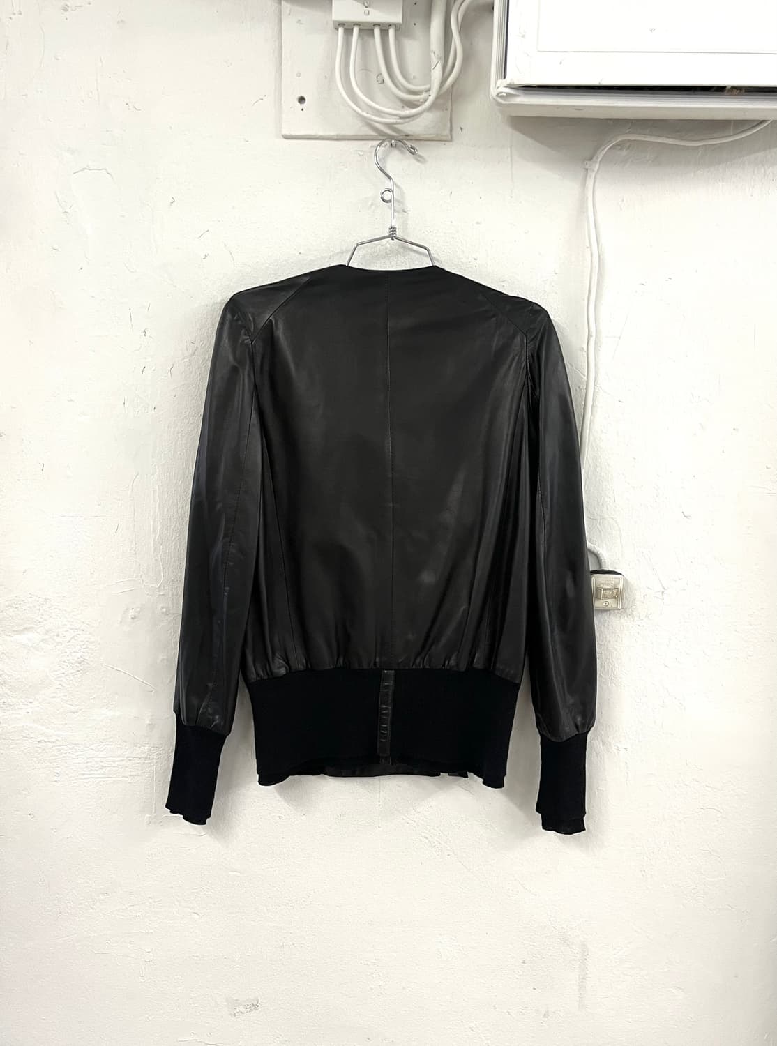 다미르도마 드레이핑 램스킨 레더 자켓 상품이미지8