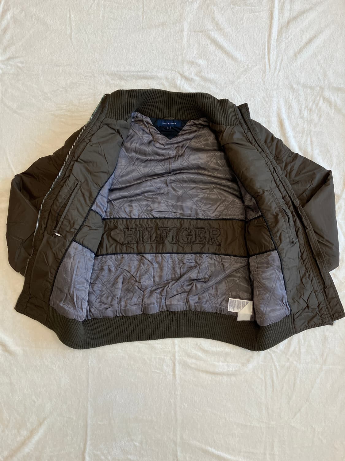 타미힐피거 y2k 나일론 폴리 충전재 크롭 봄버 자켓 상품이미지4