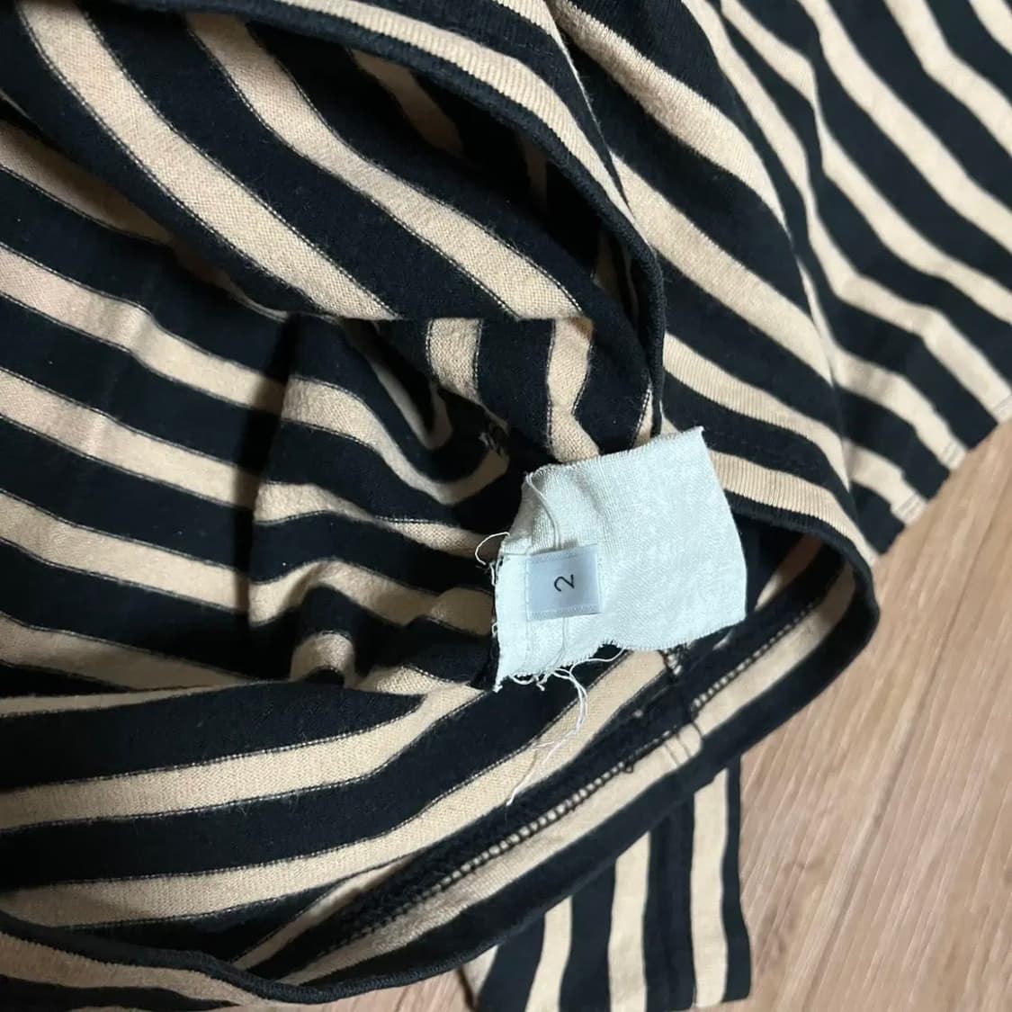 UNUSED 언유즈드 보더 롱 슬리브 상품이미지4