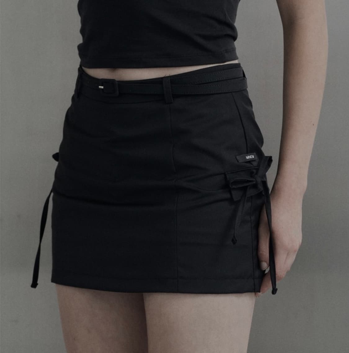 므넴 아일렛 로우 미니 스커트 eyelet low mini skirt 상품이미지1