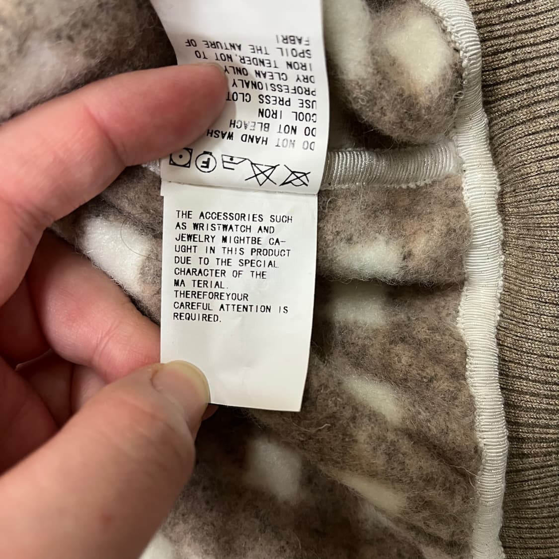 [F] AMODEDIOSA 아모데디오사 여성 크롭 니트 자켓 3979 상품이미지9