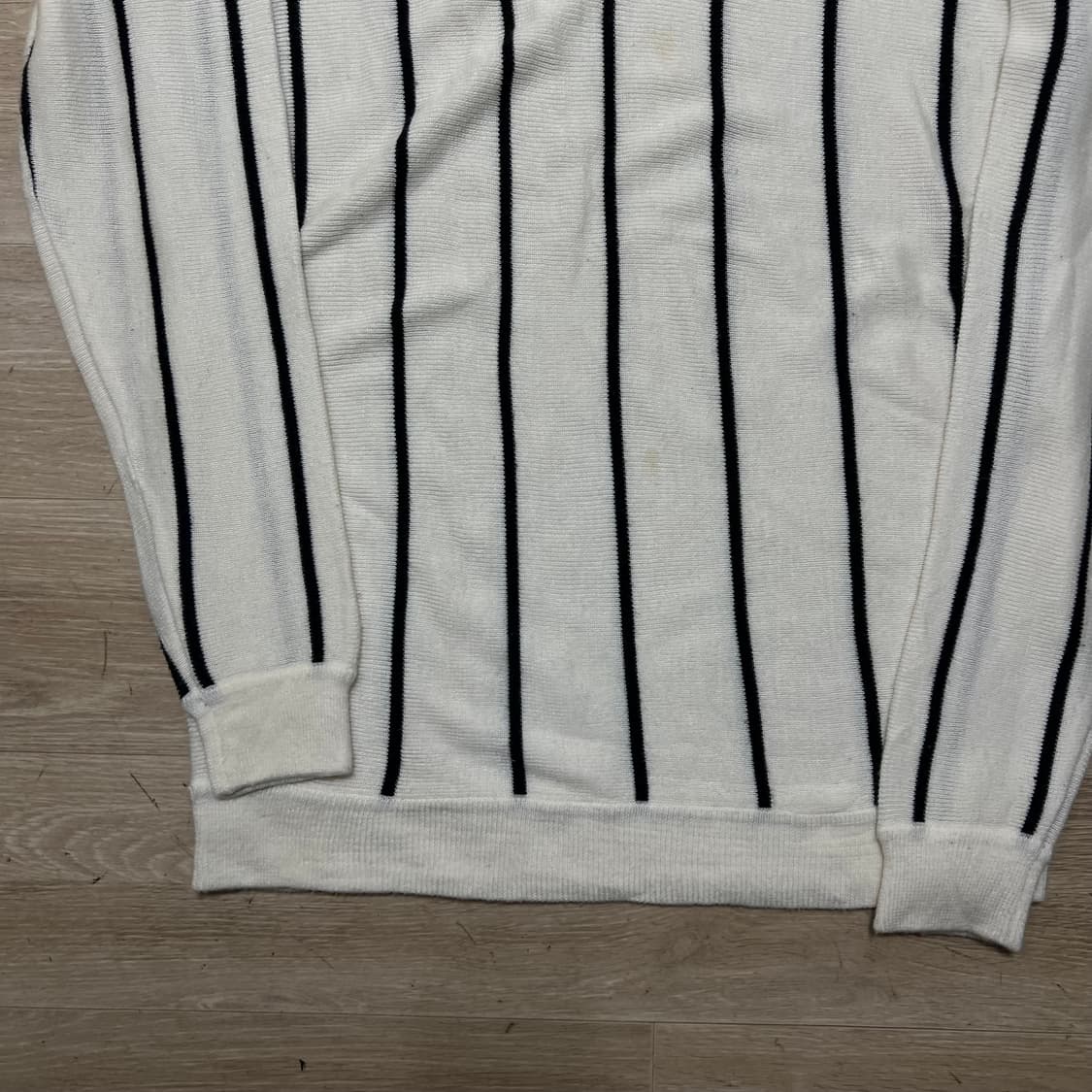 라코스테 버티컬 스트라이프 크루넥 라운드 니트 [화이트] XL/105 상품이미지3