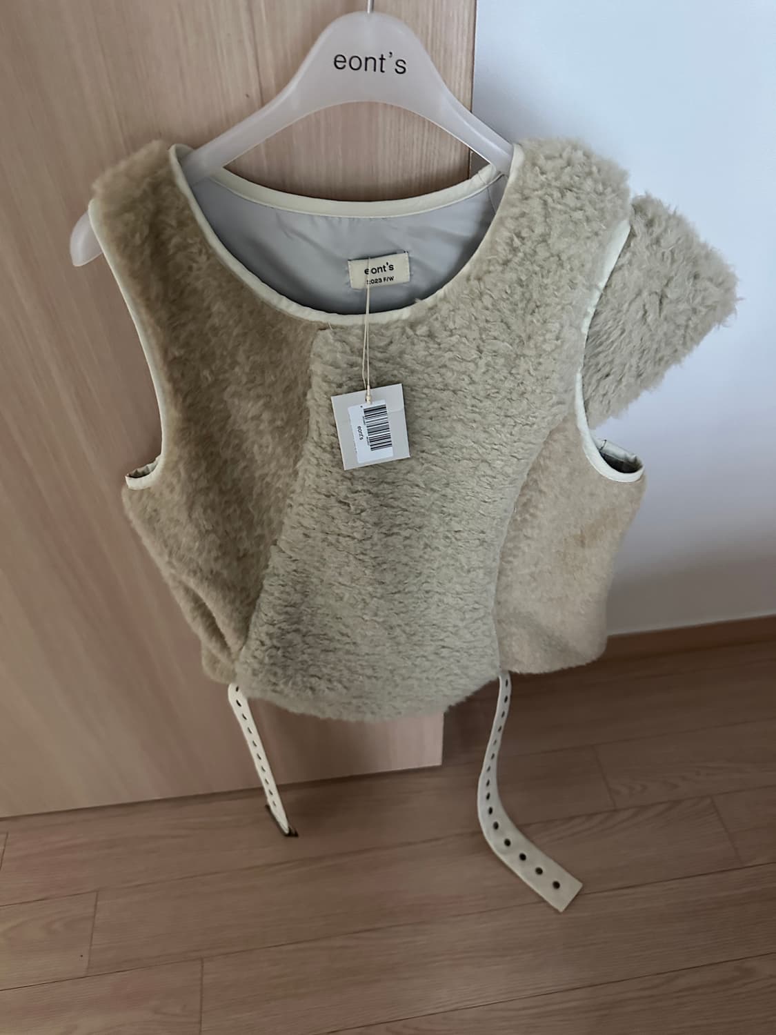 에옹쓰 무스탕 퍼 베스트  상품이미지2