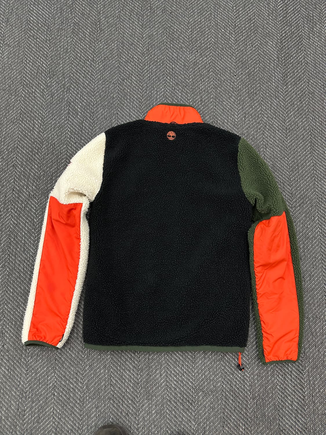 팀버랜드 뽀글이 후리스XS 상품이미지7