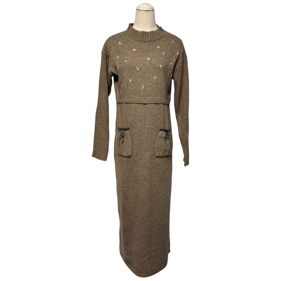 3798 브라운 꽃자수 맥시 니트원피스 상품이미지1