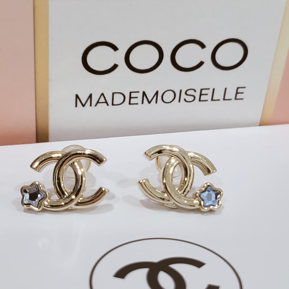샤넬 cc로고 스타 귀걸이  업사이클링  상품이미지1