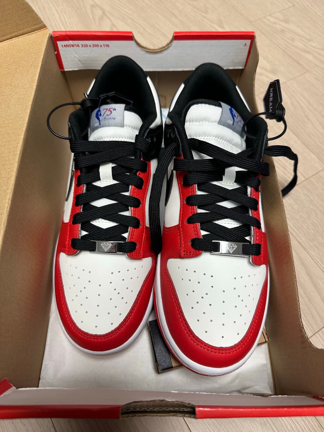 (새상품)나이키 덩크 로우 레트로 NBA 75주년 260 상품이미지1