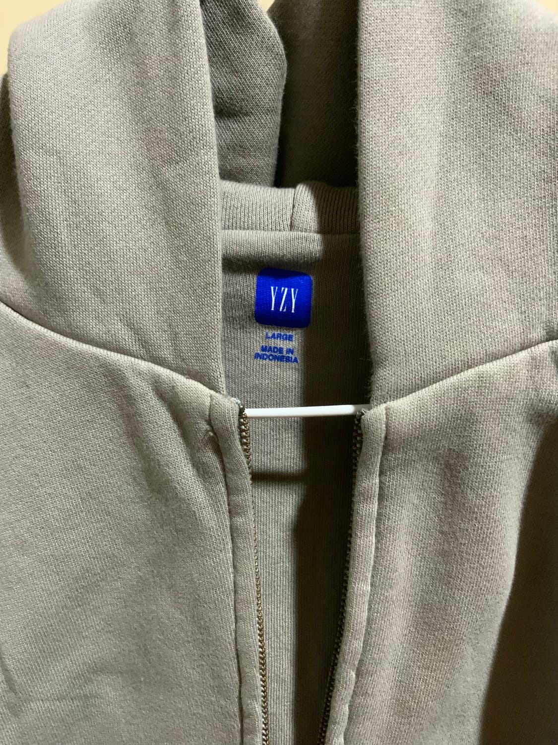 Yeezy YZY Zip-Up Hoodie Grey L 상품이미지2