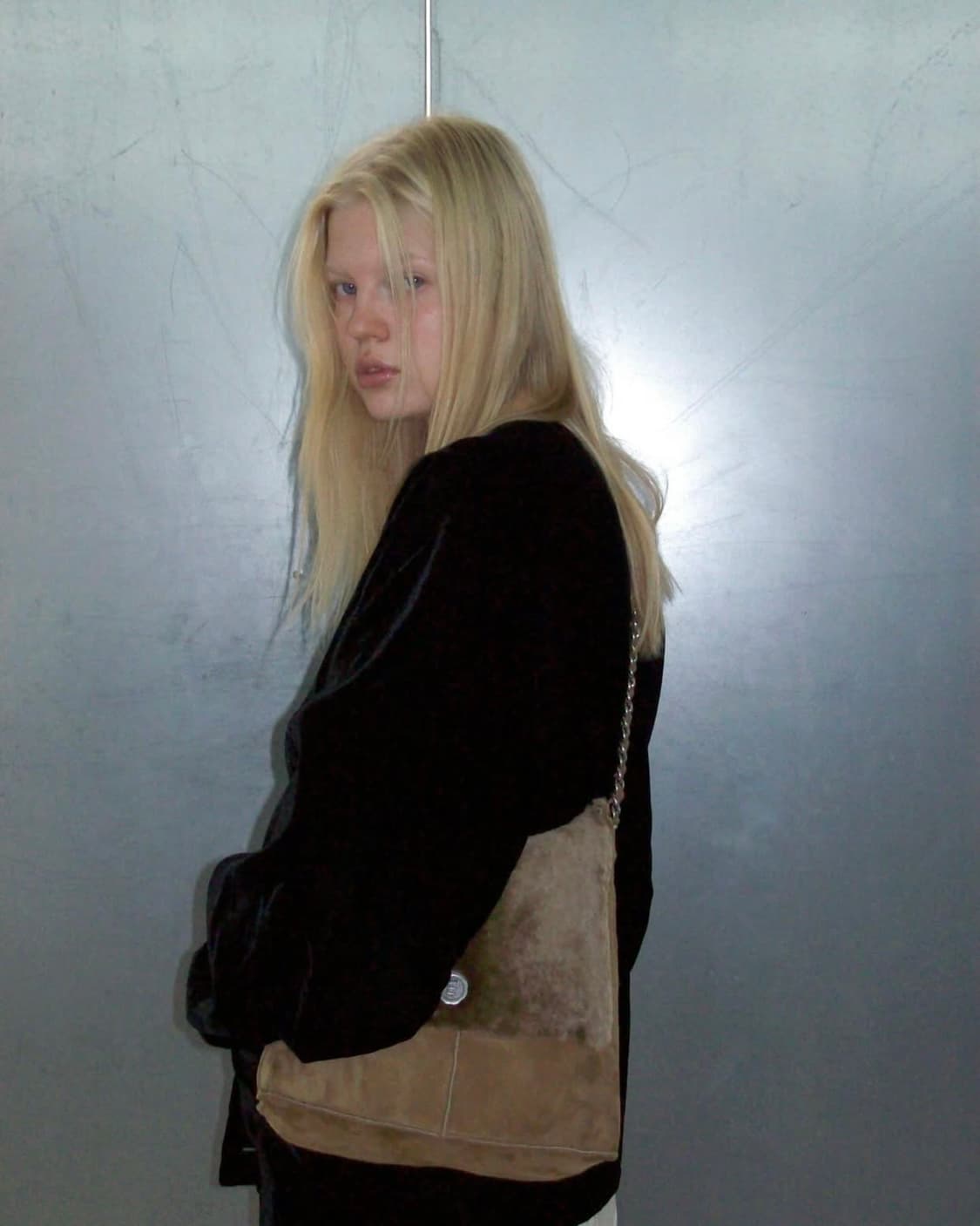 (미개봉) 미닛뮤트 페블 체인백 무스탕 베이지 상품이미지8