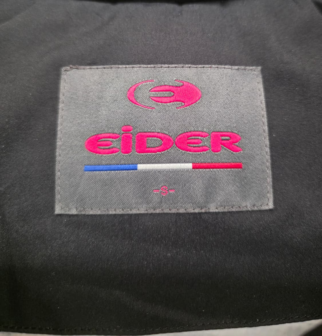 아이더 여성 덕다운 패딩조끼.   
싸이즈 S  여성. 상품이미지4