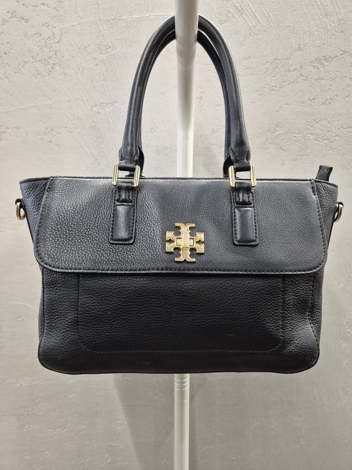 토리버치 블랙 가죽 토트백 상품이미지2