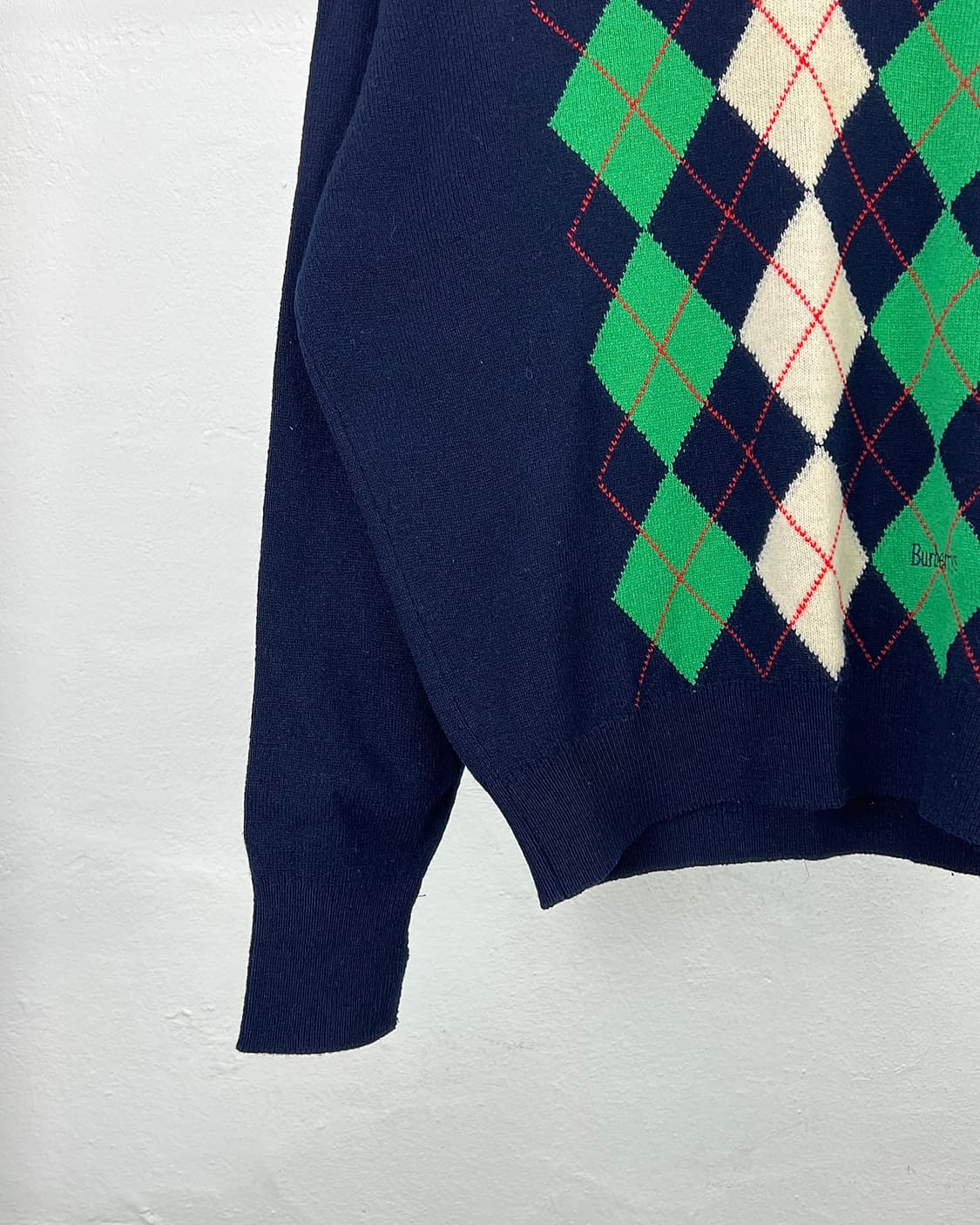 버버리 아가일 브이넥 램스울 니트 스웨터 상품이미지4