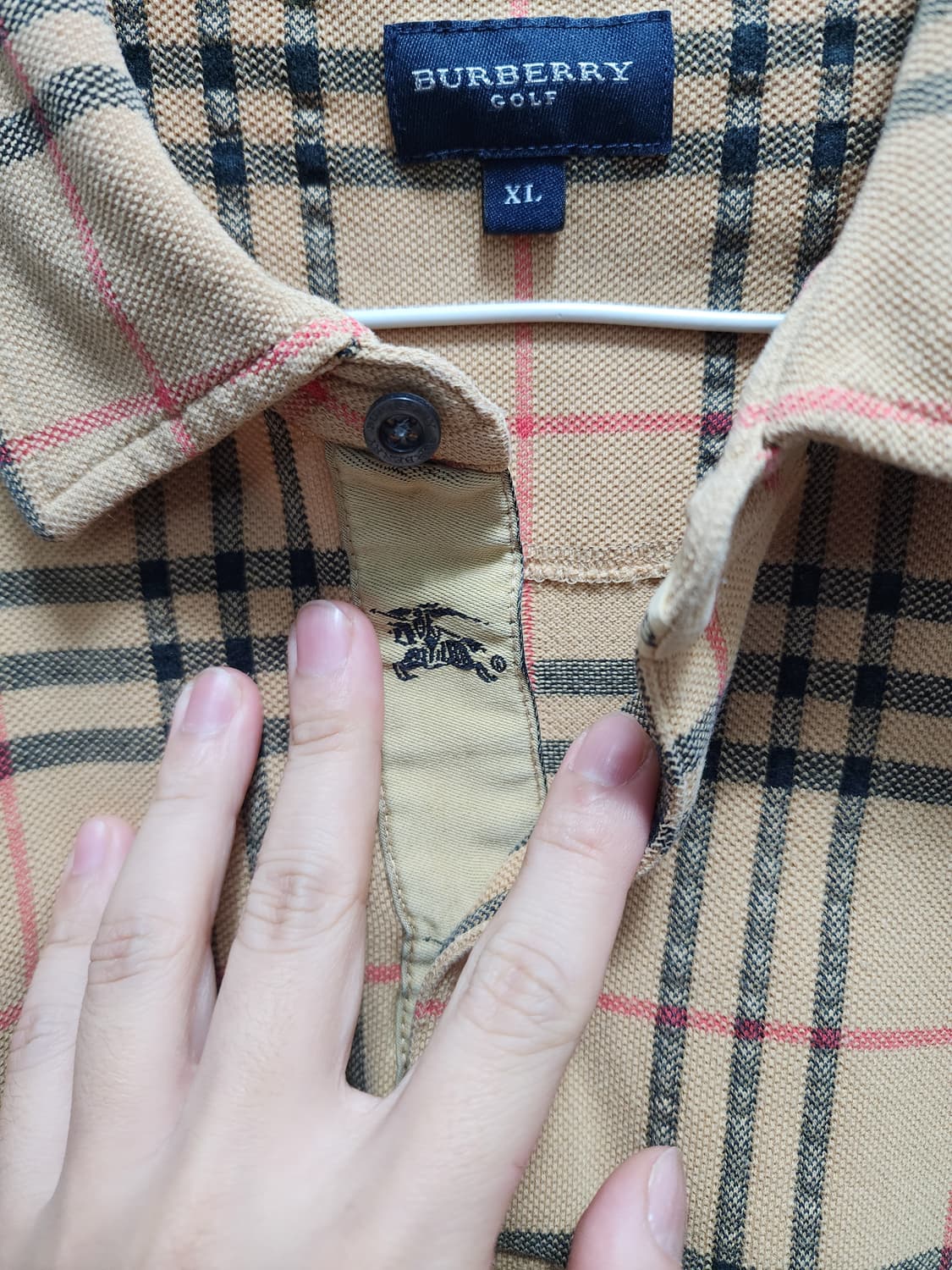 버버리 골프 완장로고 노바체크 긴팔티 상품이미지3