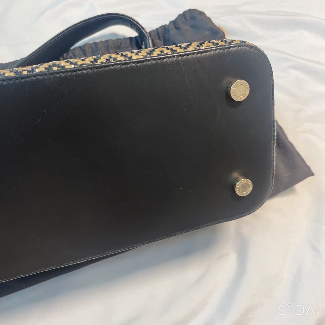 불가리 이사벨라 로셀리티 토트백 상품이미지5