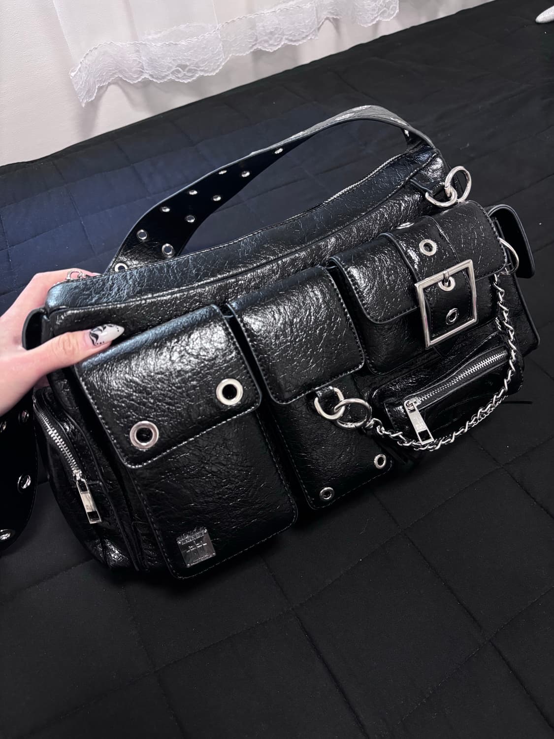 블랙 퍼플 포트리스 백 블랙 숄더백 상품이미지3