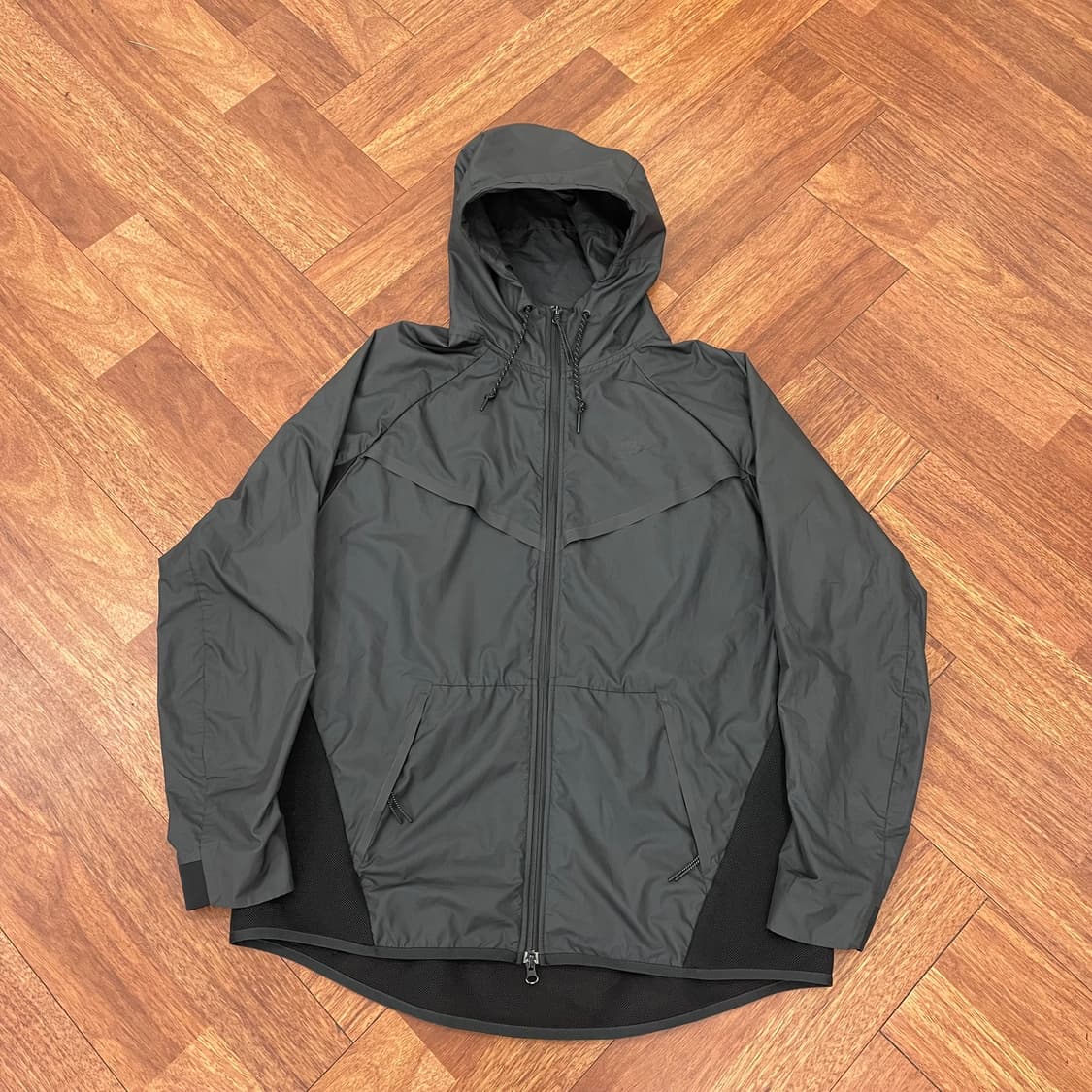 나이키 하이퍼메쉬 윈드러너 바람막이 상품이미지2