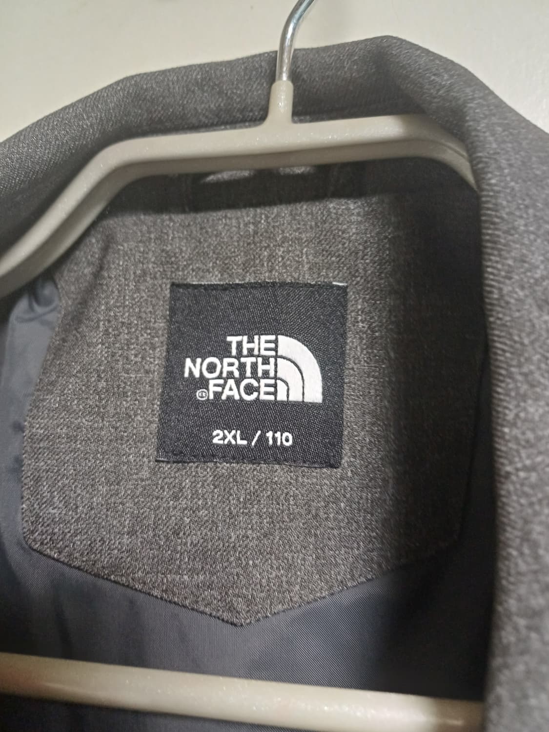 노스페이스 그레이 블레이저 수트 상품이미지3