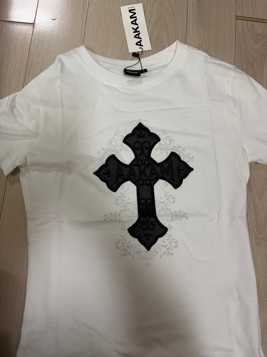 아캄 반팔 상품이미지1