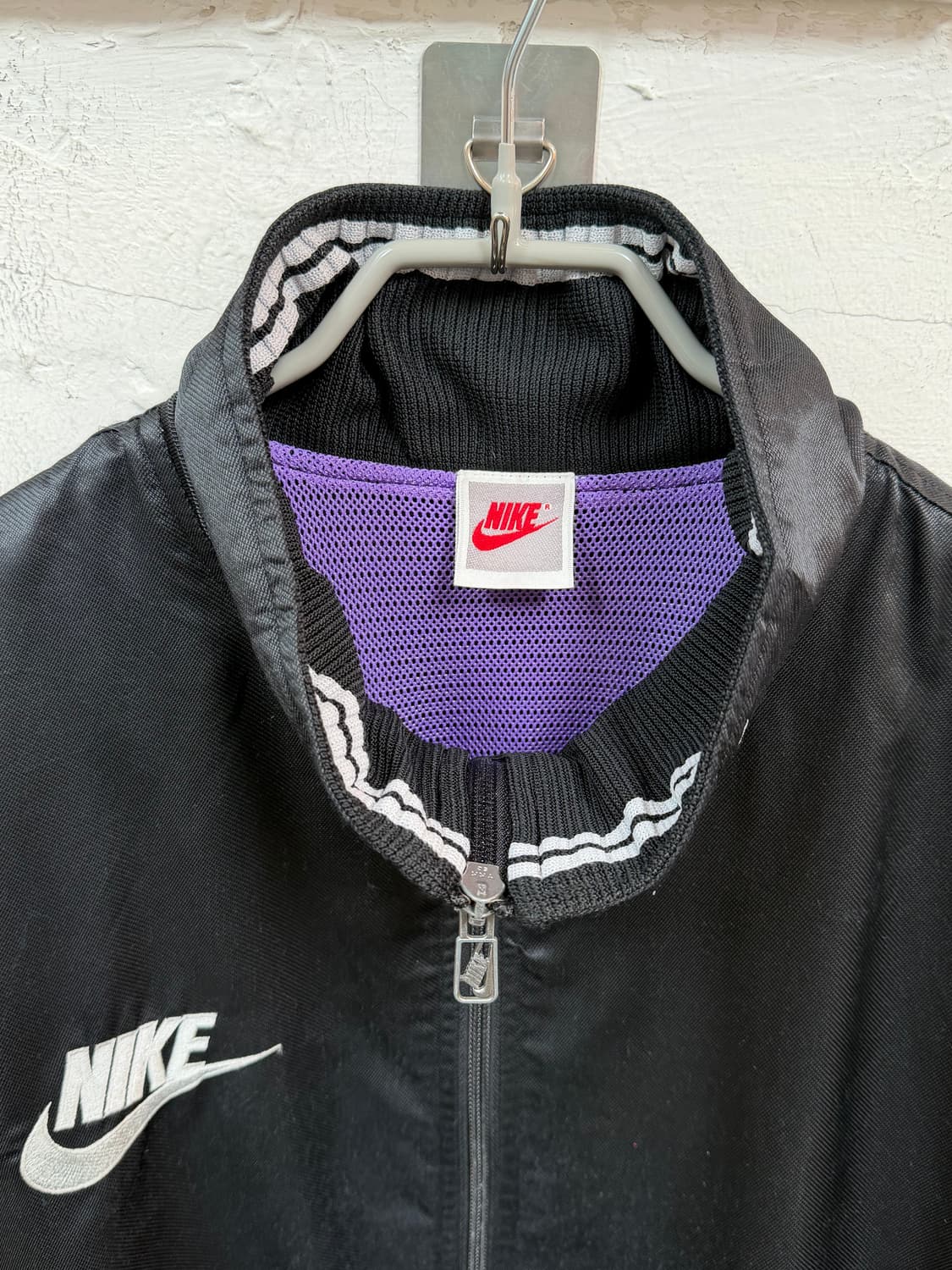 Nike 나이키 블랙 나일론 트랙 자켓 상품이미지2