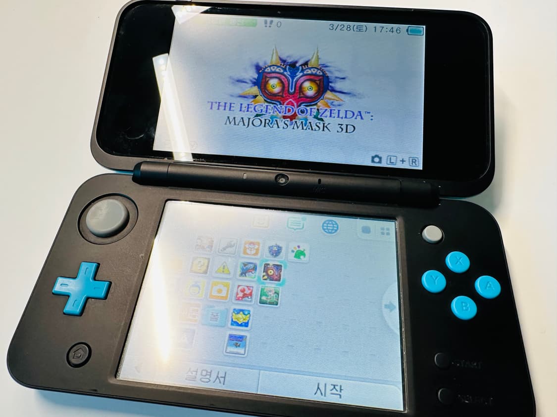 닌텐도 NEW 2DS XL 식빵 블루 한글 정발판 + 32GB 완료 판매 상품이미지8
