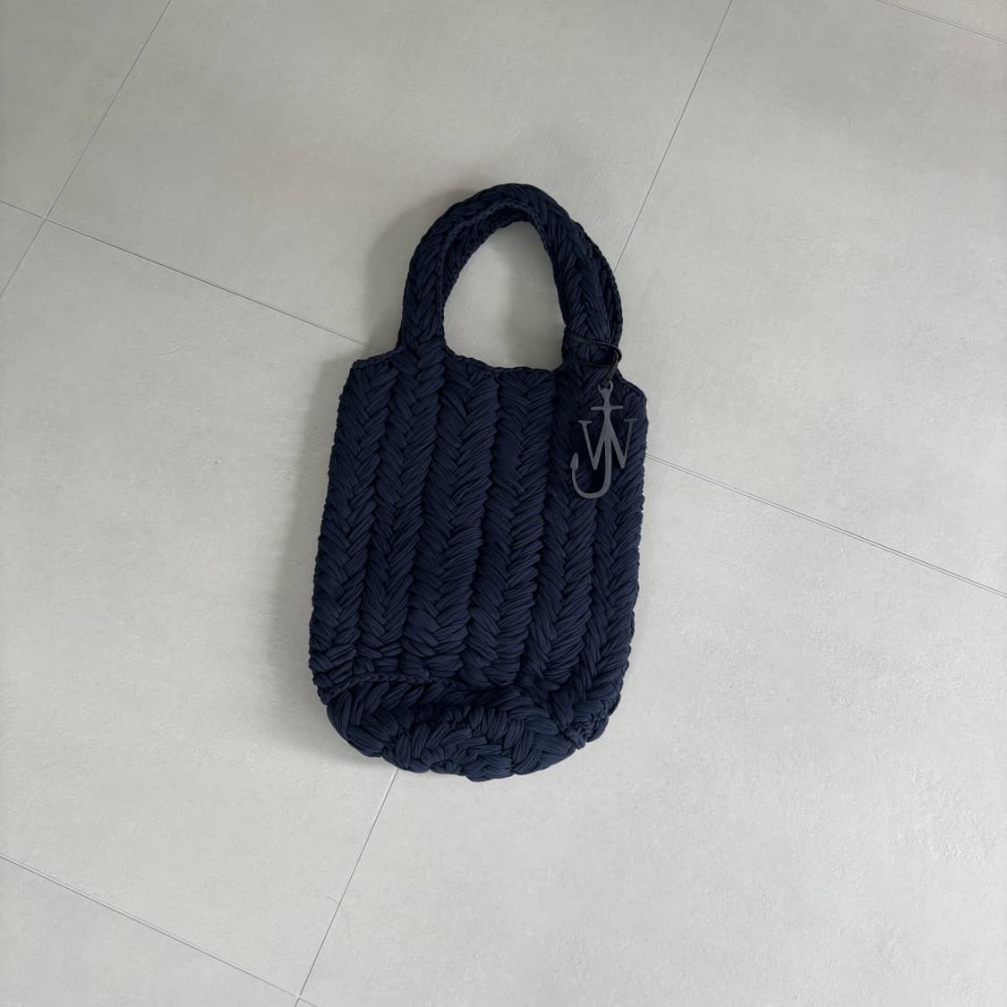 JW 앤더슨 니트 백 상품이미지1