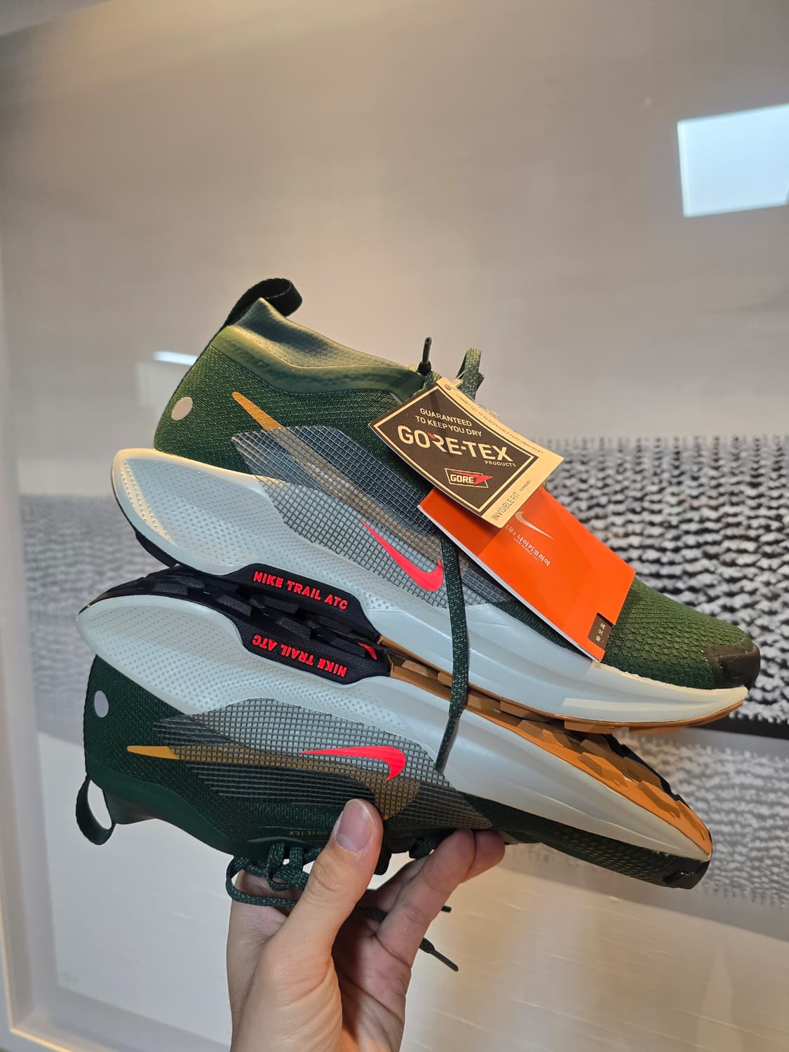 나이키 페가수스 트레일 5 고어텍스 265사이즈 상품이미지2