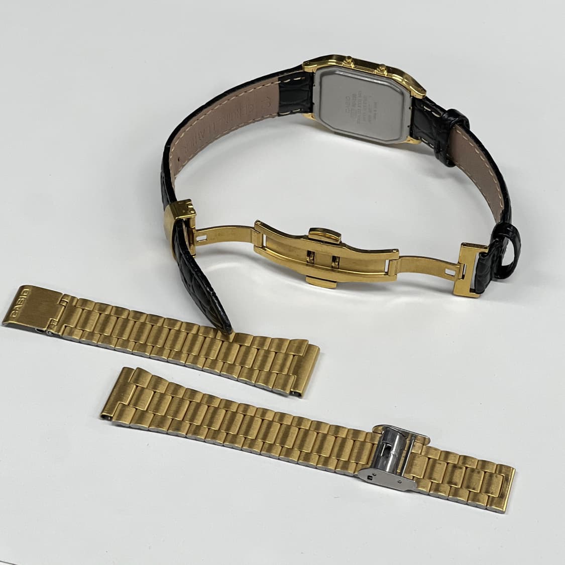 카시오 AQ-230 / Black & Gold edition 상품이미지6