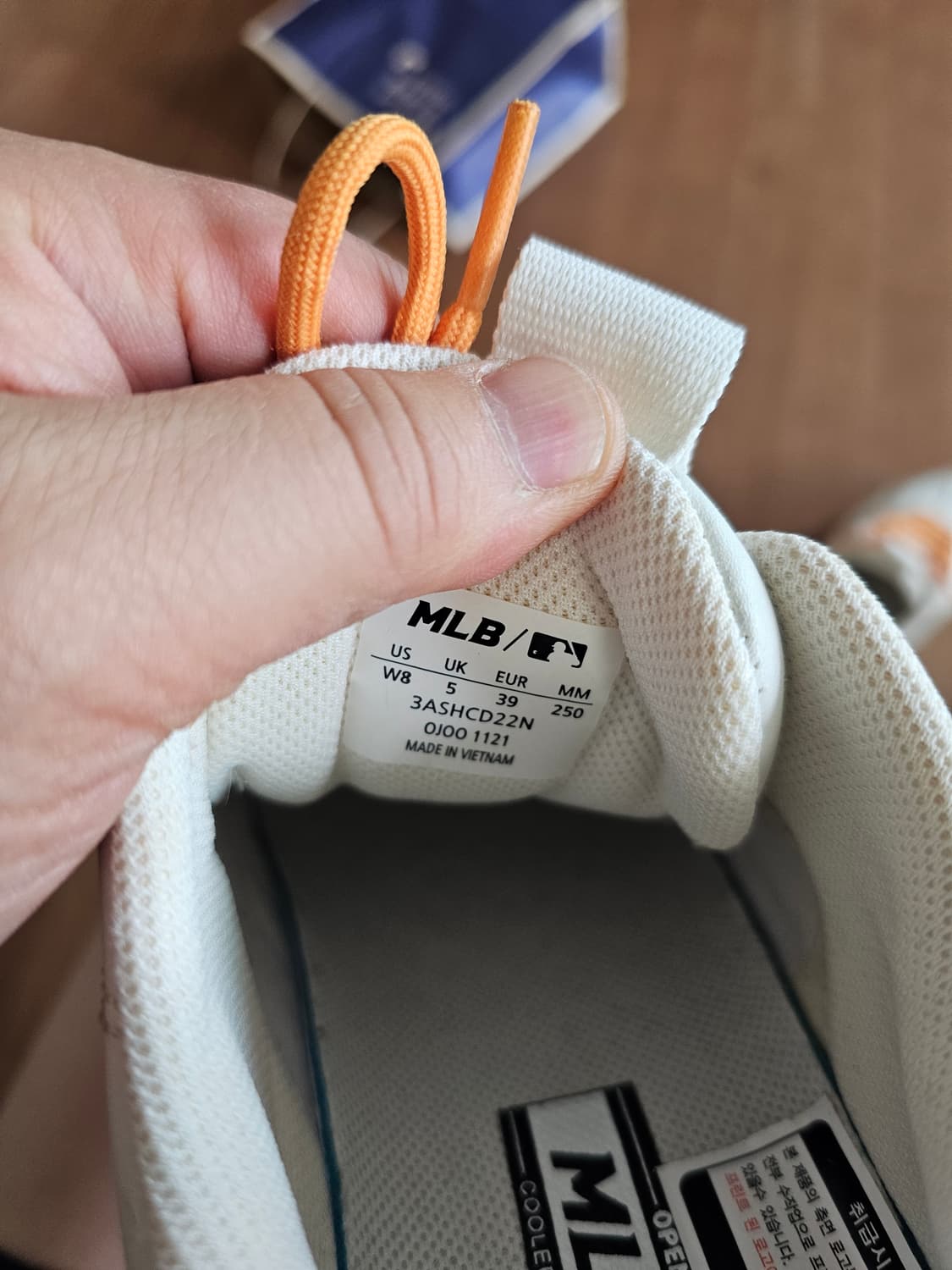 (2회착용)MLB 빅볼청키 픽셀LA 상품이미지4