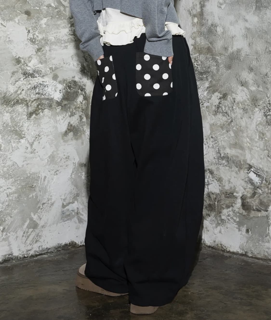 엑스톤즈우먼 도트 핀턱 스웻 벌룬 팬츠 상품이미지3