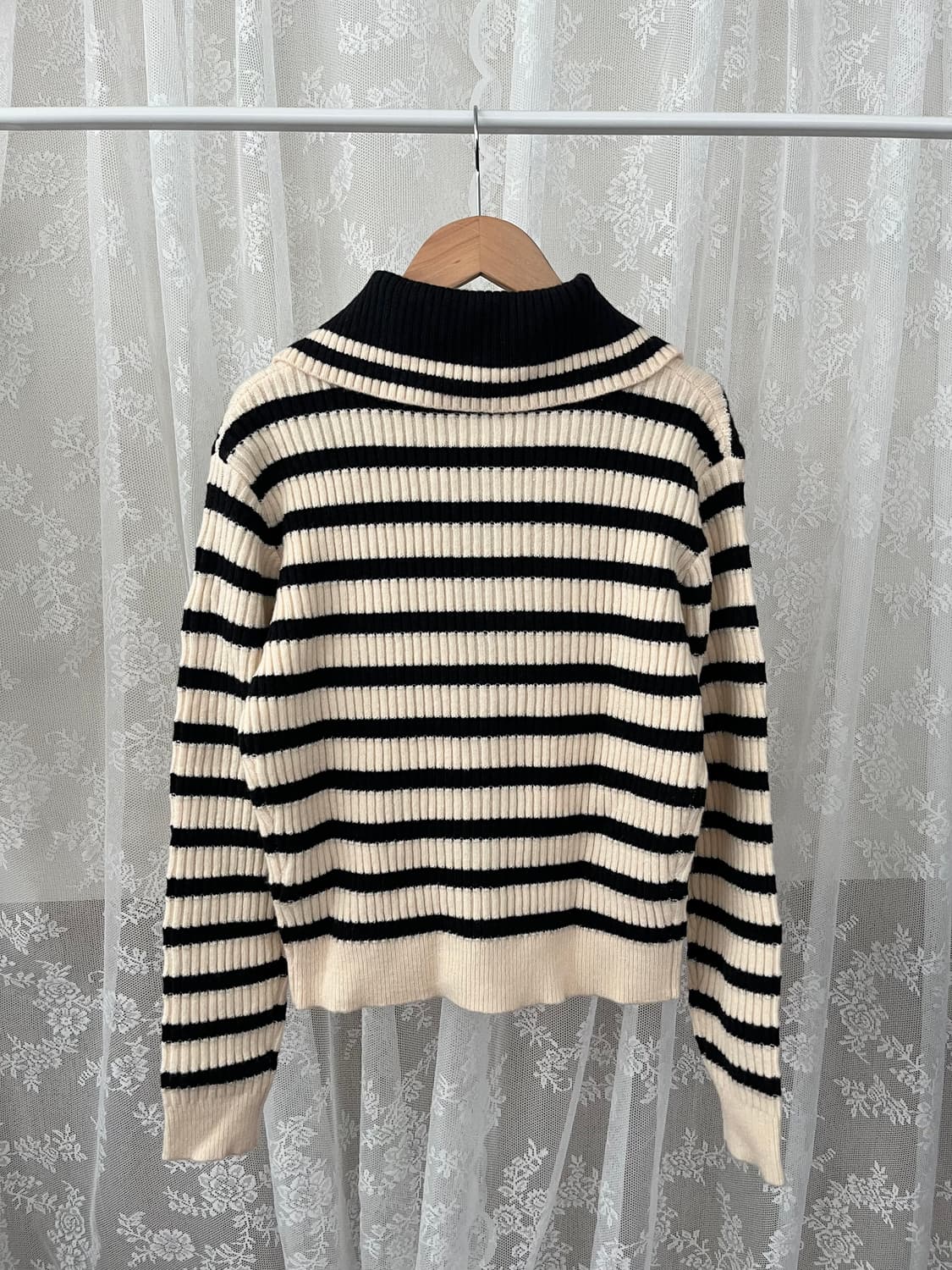 F) 마리끌레르 와이드 카라 스트라이프 가디건 상품이미지2