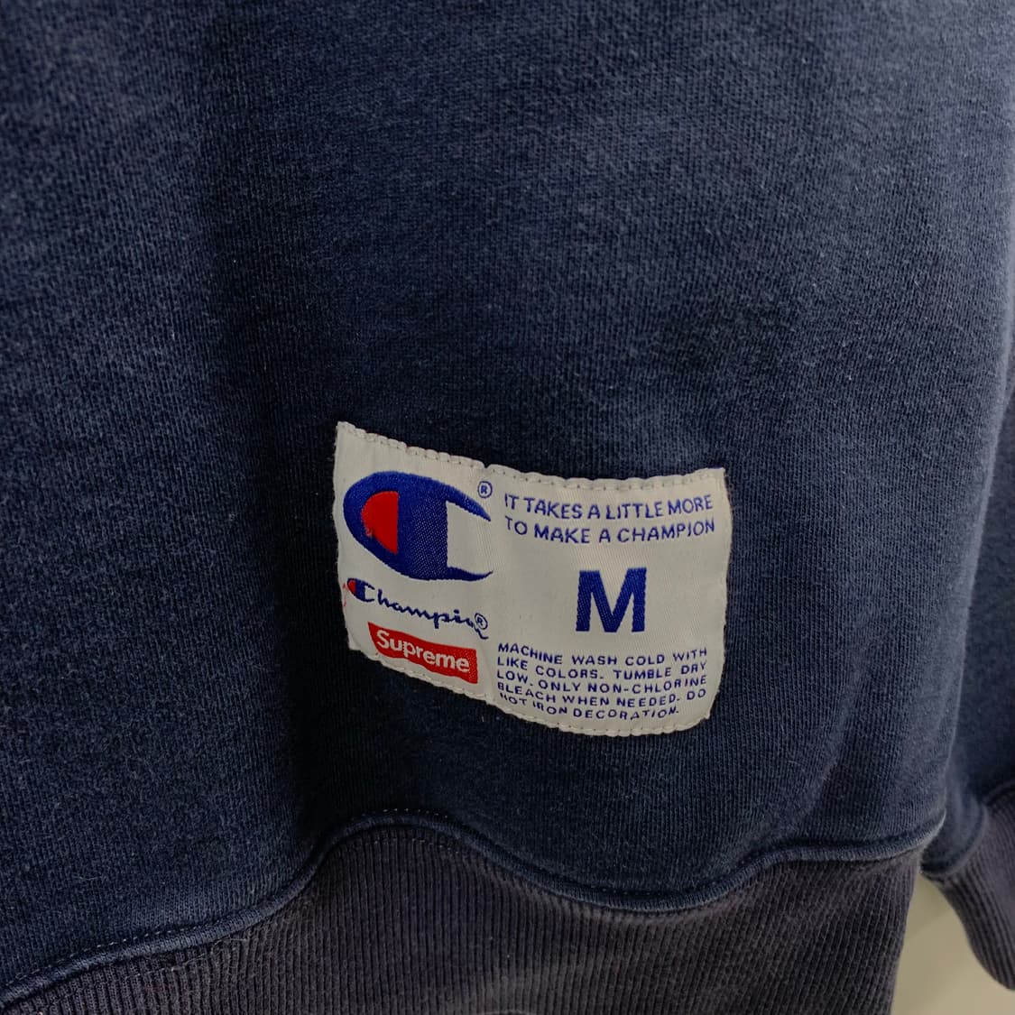 챔피온 x 슈프림 3D 메탈릭 크루넥 맨투맨 상품이미지4